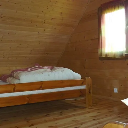 Alojamento de Turismo Selvagem Zielone Wzgórze Comuna de Piecki
